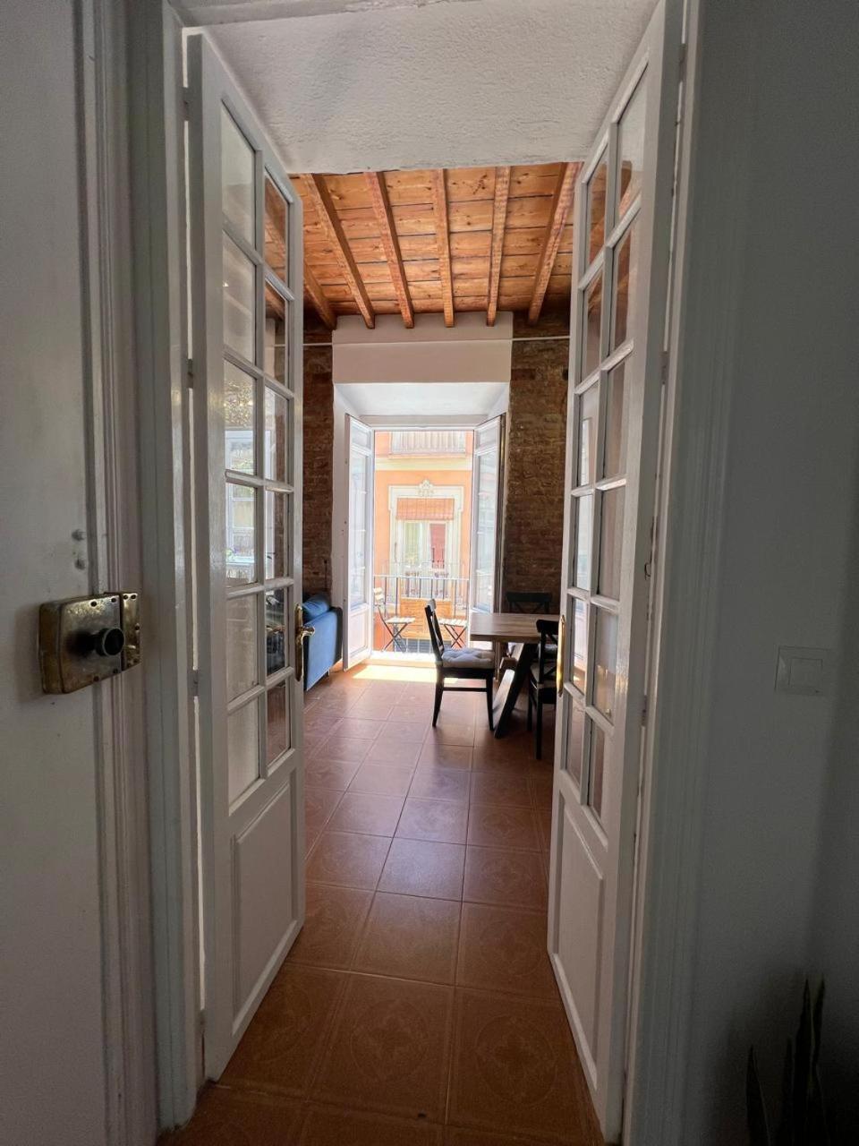 Casa Naty, Espacioso Renovado Apartamento En El Centro De Màlaga Exteriér fotografie