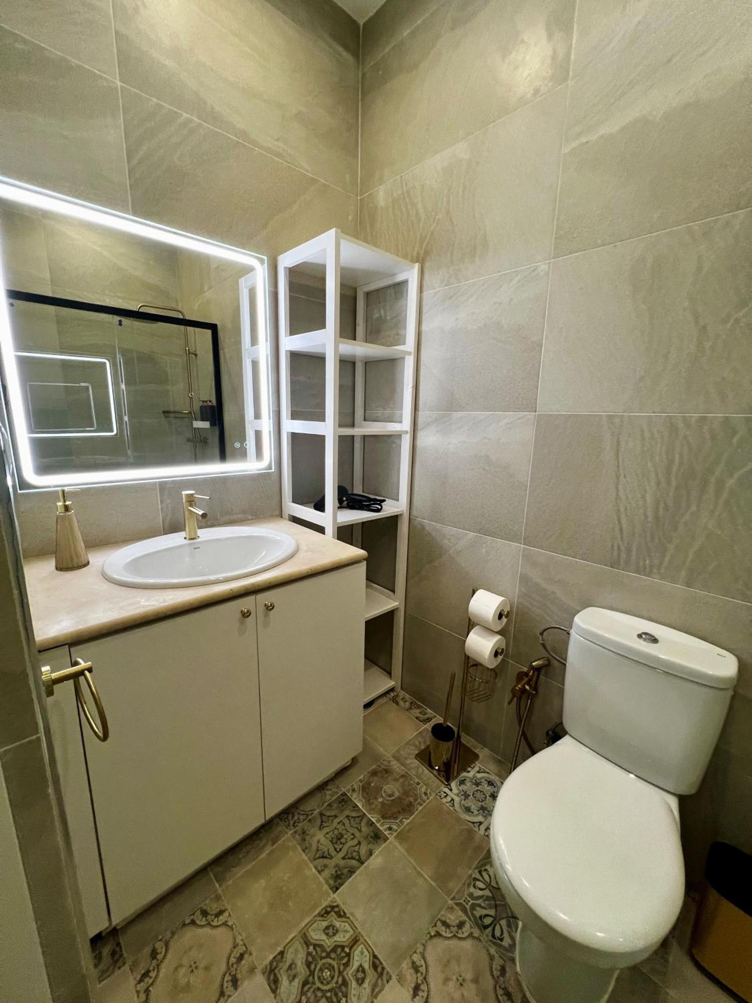 Casa Naty, Espacioso Renovado Apartamento En El Centro De Màlaga Exteriér fotografie