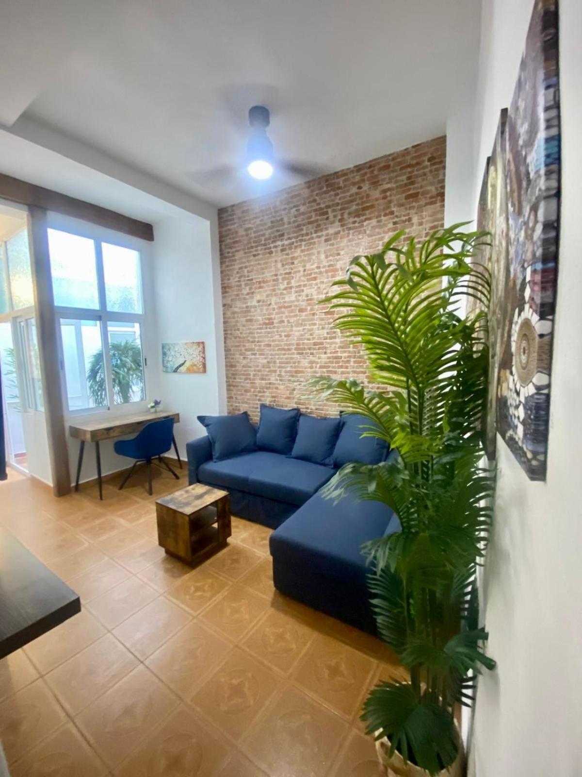 Casa Naty, Espacioso Renovado Apartamento En El Centro De Màlaga Exteriér fotografie
