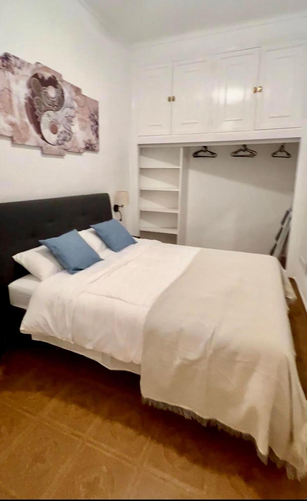 Casa Naty, Espacioso Renovado Apartamento En El Centro De Màlaga Exteriér fotografie