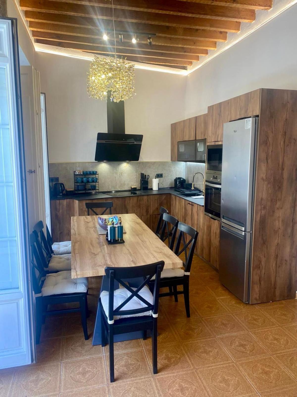 Casa Naty, Espacioso Renovado Apartamento En El Centro De Màlaga Exteriér fotografie